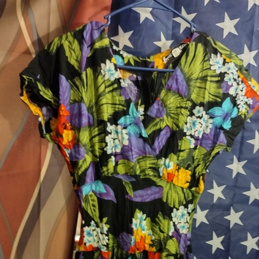 Women's dress